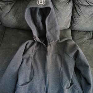 Lululemon sweater